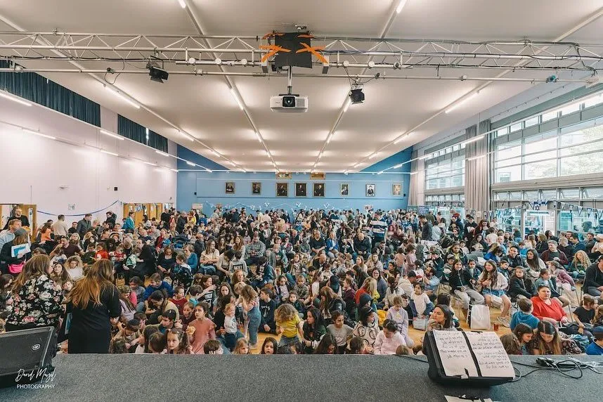 HBayit community moment